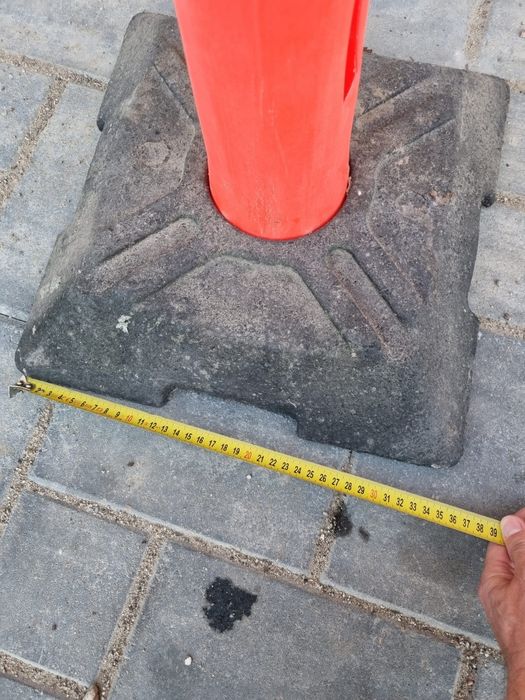 Stâlpi semnalizare / delimitare rutiera