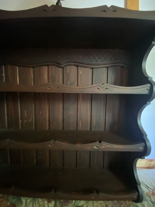 Corp suspendat sculptat traditional lemn. 90x85x23