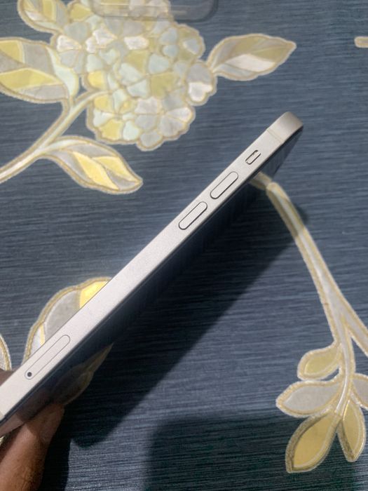 Iphone 12 edial karobka dak hammasi bor