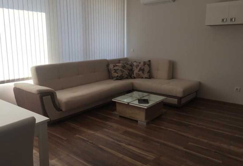 Дава се под наем Двустаен апартамент в София, Свобода - 65 кв.м за 375 € - Снимка #1