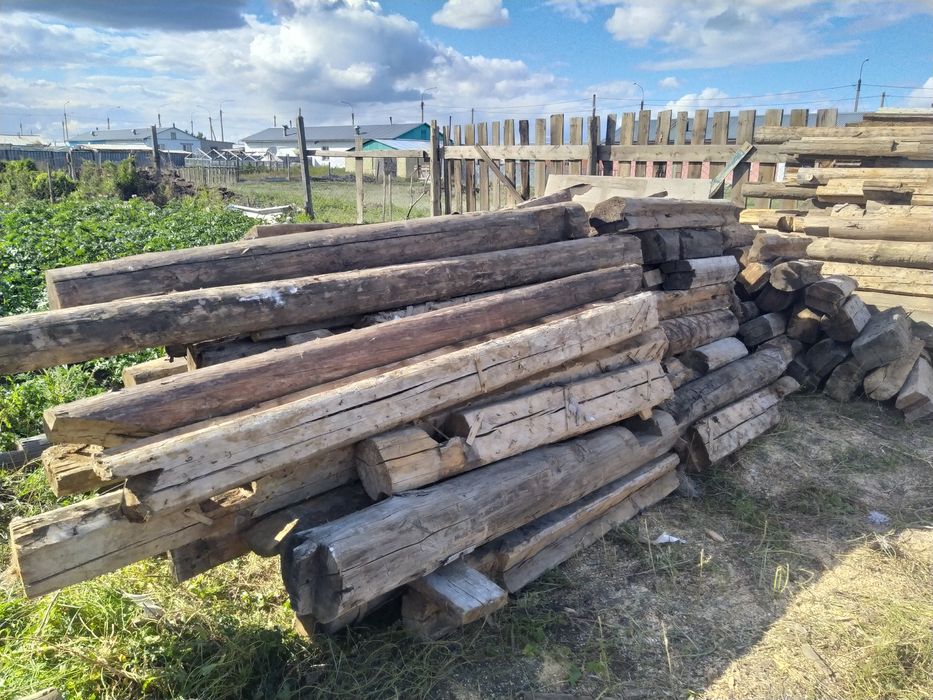 Брусья кругляк после демонтажа