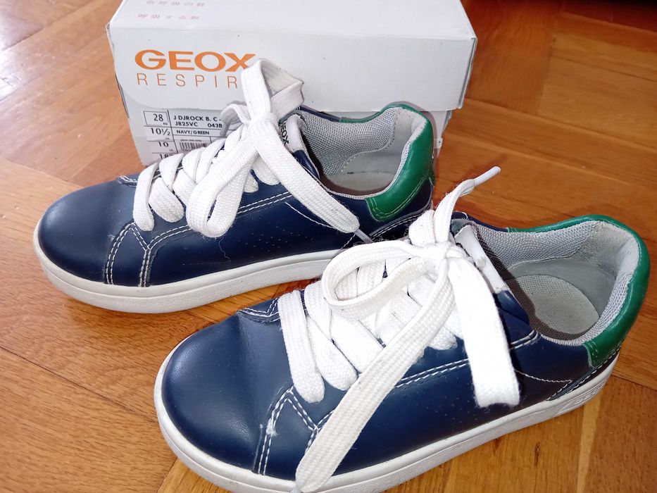 Обувки Geox естествена кожа