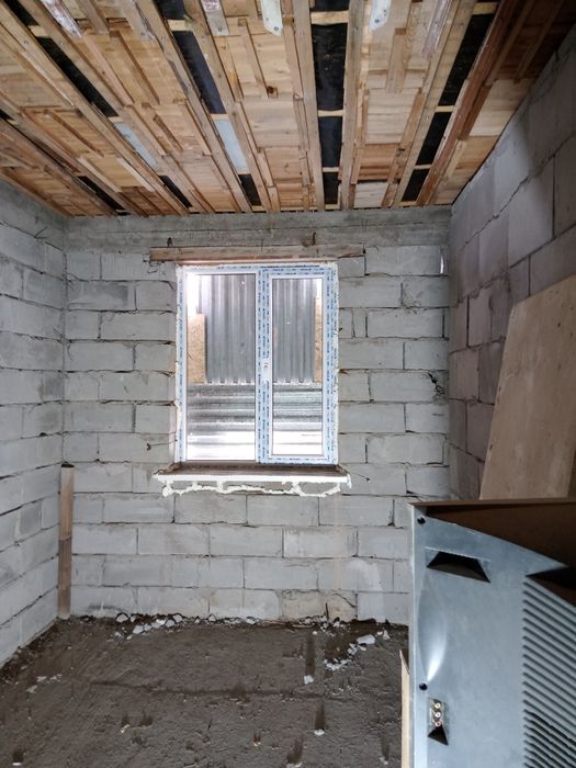 Дом недостроенный