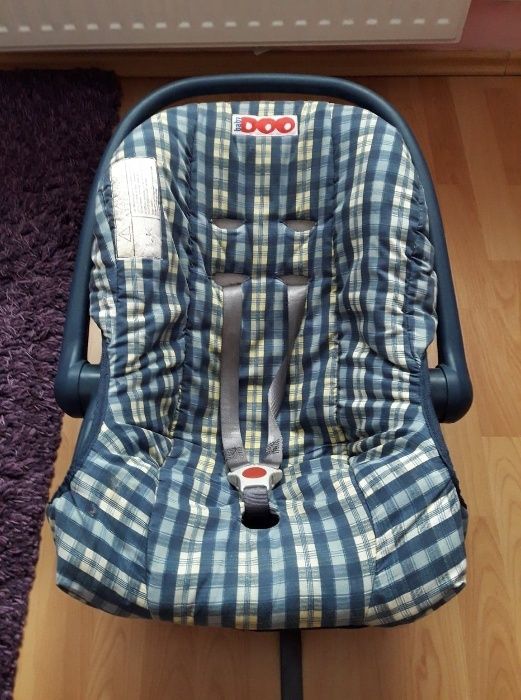 Scoica bebe Baby Boo culoare albastru