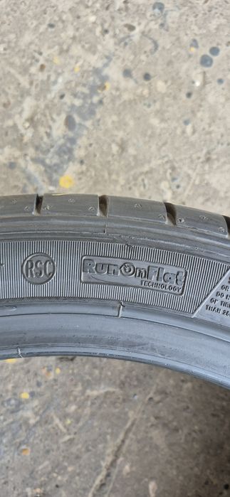 4 anvelope vara Rft Dunlop,fata ca noi 245/40/19,spate noi 275/35/19.Pret/bucata.