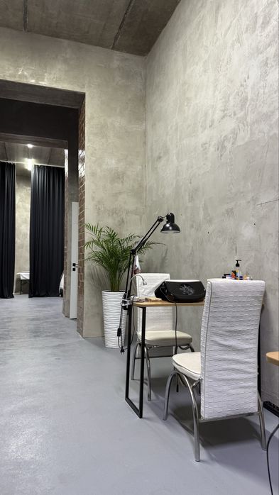 Сдается рабочее место для мастера ногтевого сервиса