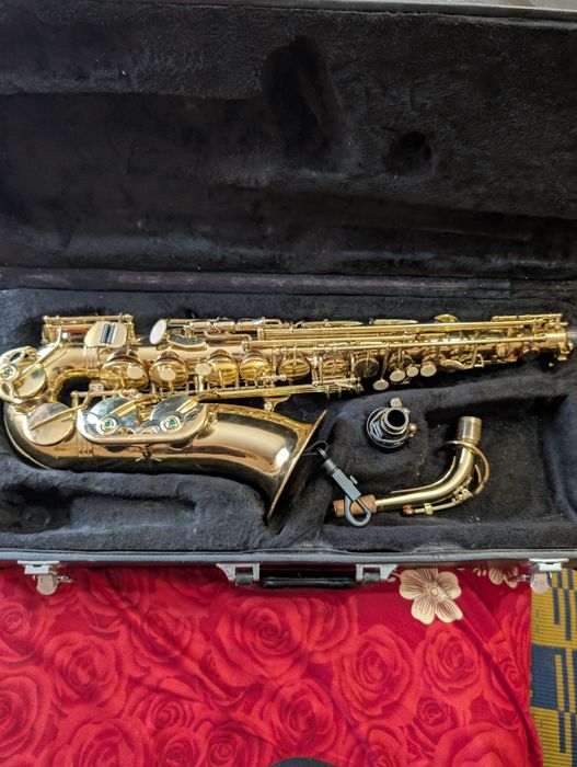 Saxofon alto Mi bemol