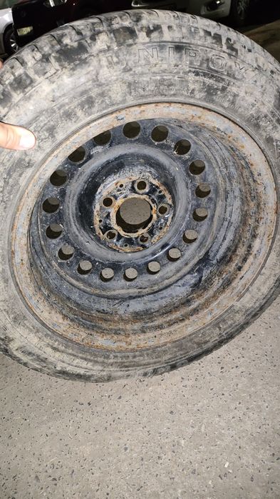 Продам Запаску зима