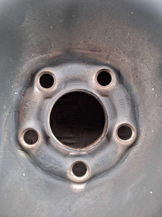 Зимни гуми 185/60R14
