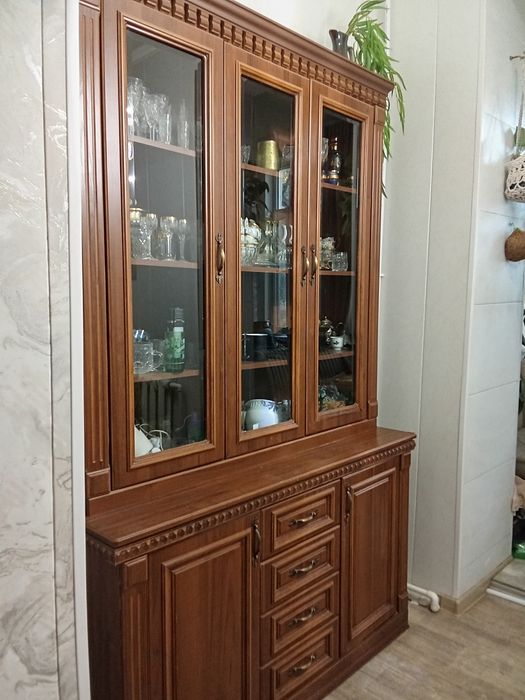 Шкаф буфет 230 высота