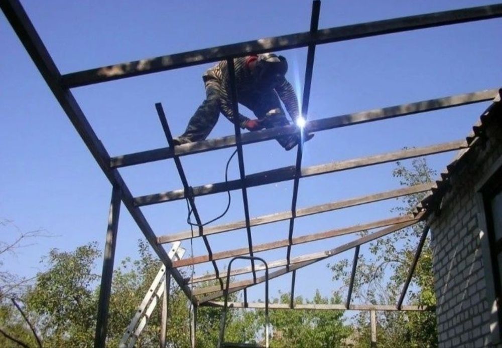 Сварочные работы.  Сварщик специалист.