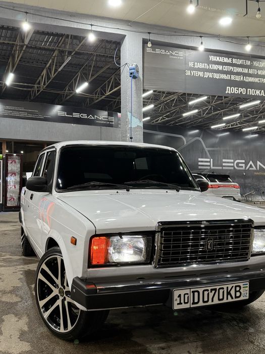 Vaz 2107.   Zavot moshina 190.000km yurgan