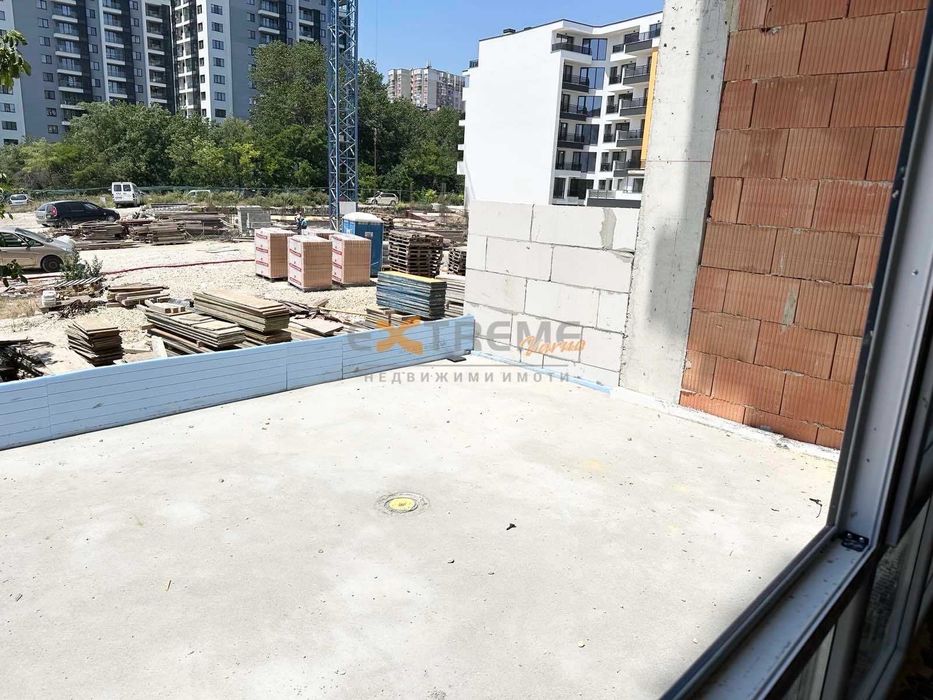 Продава се Двустаен апартамент в Варна, Възраждане 1 - 99 кв.м за 1364 €/кв.м - Снимка #2