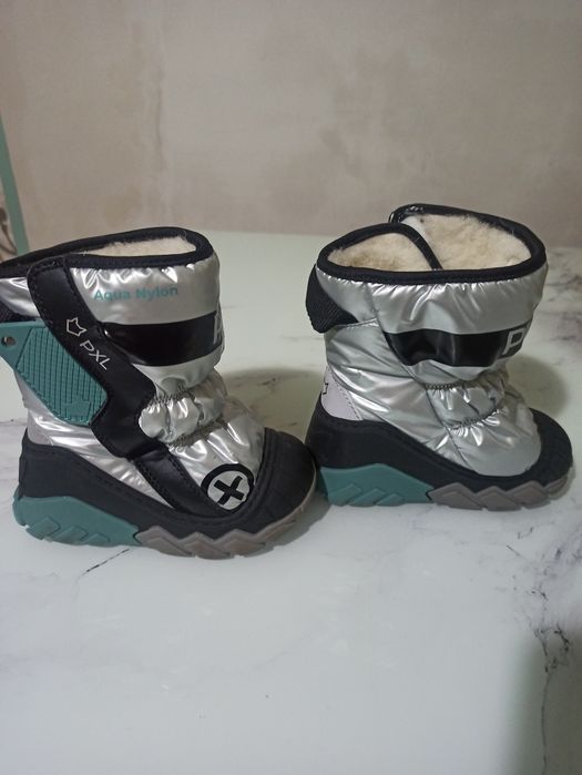Продам сапоги детские