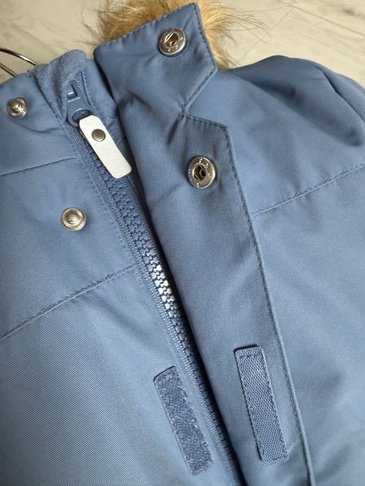 Продам осеннюю детскую куртку