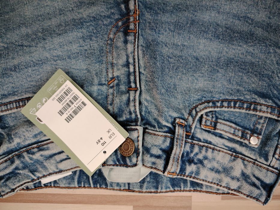 Нов къс дънков панталон H&M