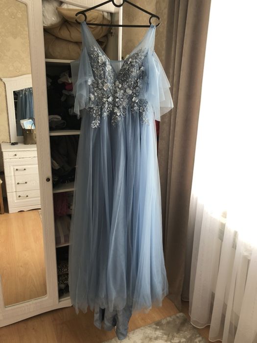 Продам вечернее платье