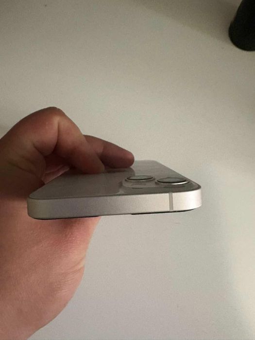 Iphone 13 256GB 100% капацитет на батерията