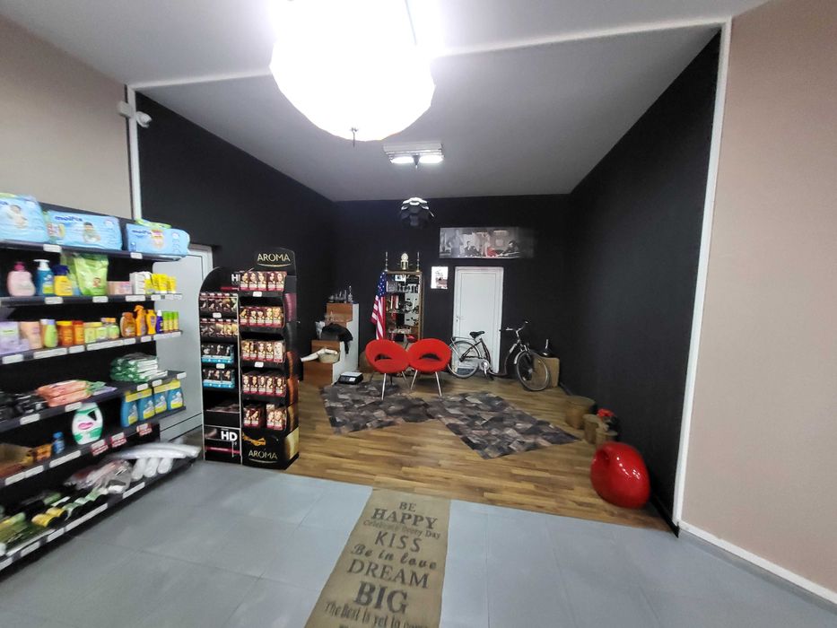 Дава се под наем Магазин в с. Братаница, Област Пазарджик - 400 кв.м за 510 € - Снимка #9