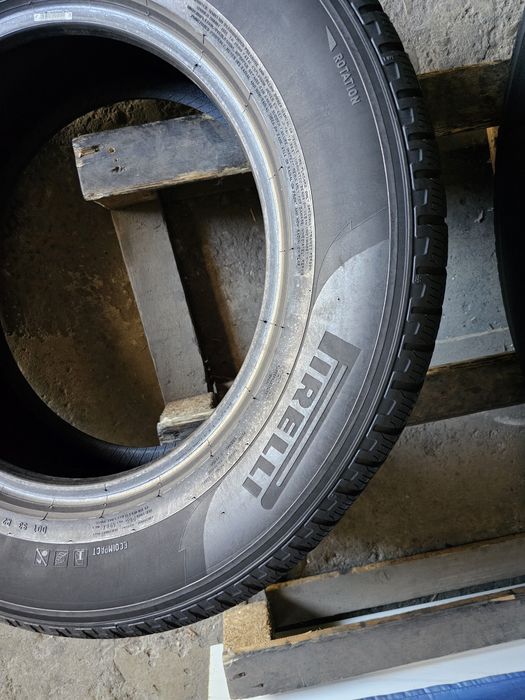 2 anvelope iarna 235 65 17 Pirelli 2023