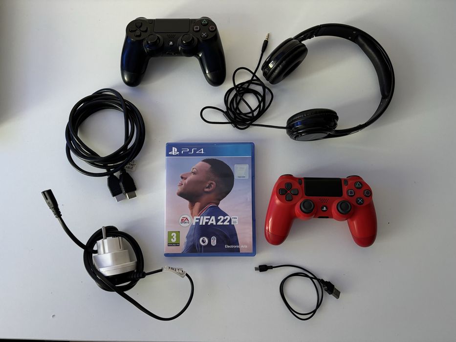 Ps4 slim 408gb COMPLET