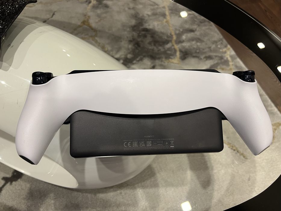 Sony Playstation Portal Remote Player, pentru PlayStation 5 (Alb)