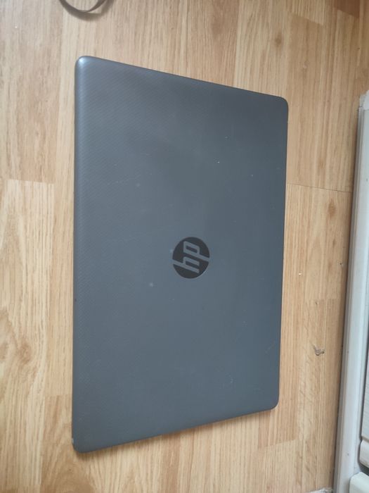 Carcasa + Tastatura OK Laptop HP 250 G7 HP 255 G7