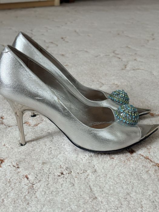 SHY оригинал. Кожа. Лак