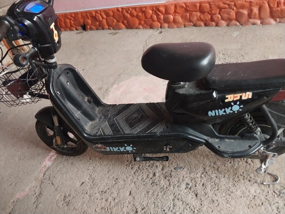 Продам ск 8 скутер