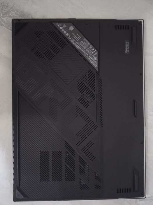Asus rog strix g18