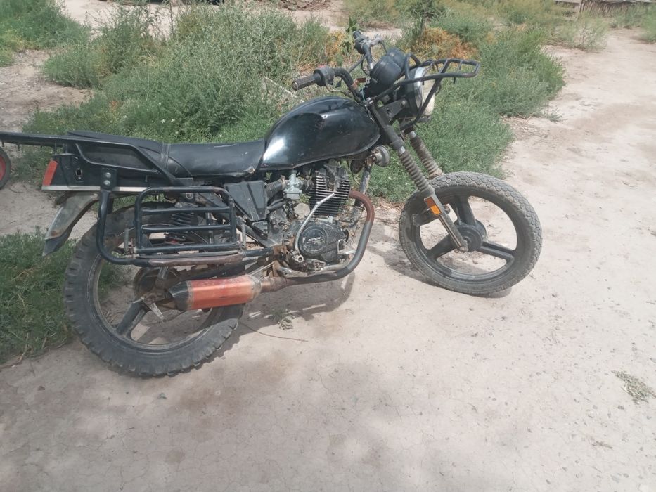 Мотоцикл gsx200 сатылады