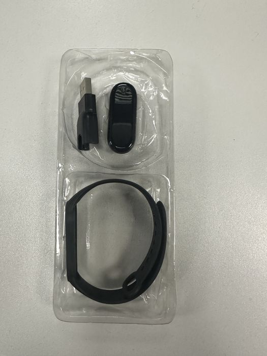XIAOMI MI BAND (Костанай, ЧКАЛОВА 9) ЛОТ: 907042