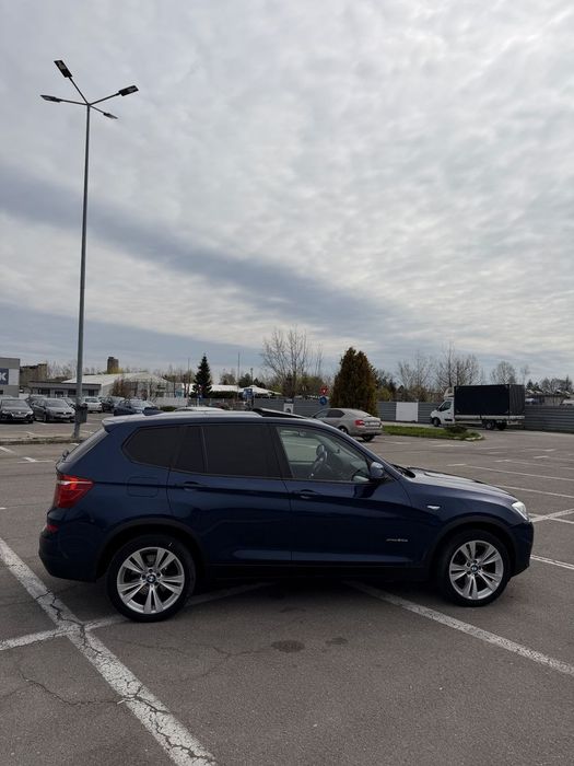 BMW X3 Unic Proprietar pe România din 2021. Vând BMW X3 în stare perfectă