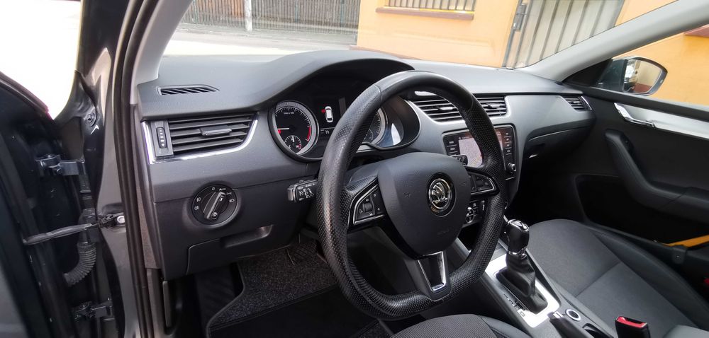 Skoda Octavia 1.6 TDI AUTOMATA DSG 7 EURO 6 Elegance