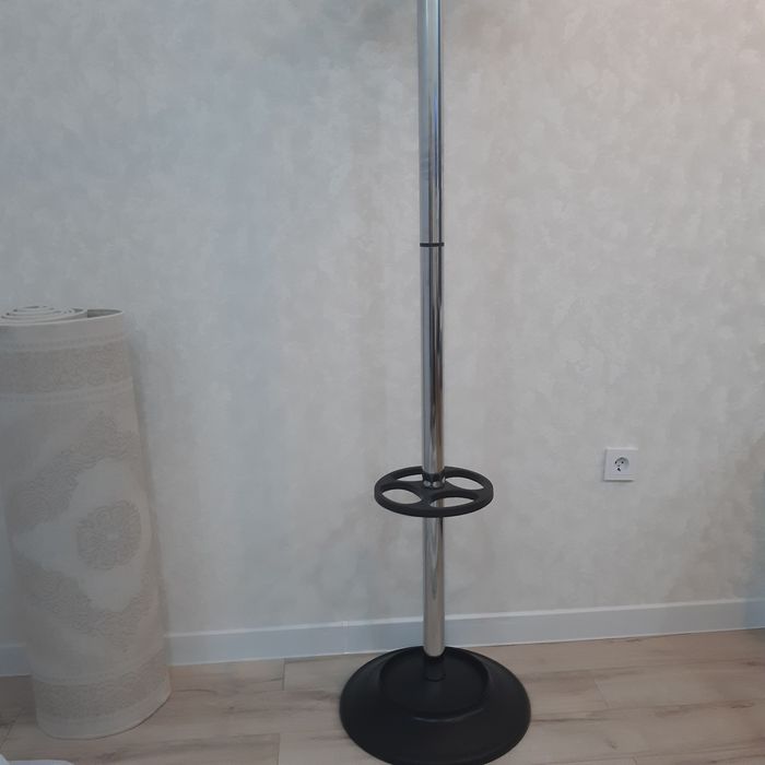 Вешалка для одежды