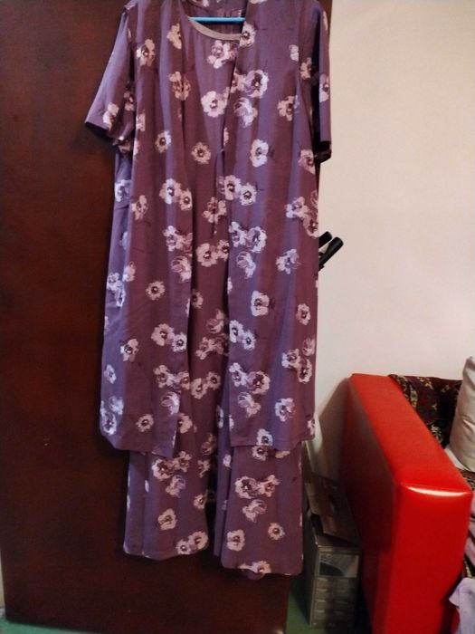 Haine de ocazie - rochii, fuste