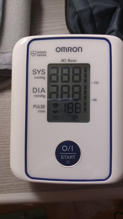 Тонометр Omron M2 Basic