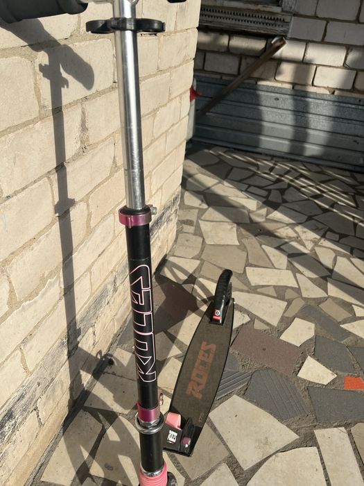 Продаю самокат..