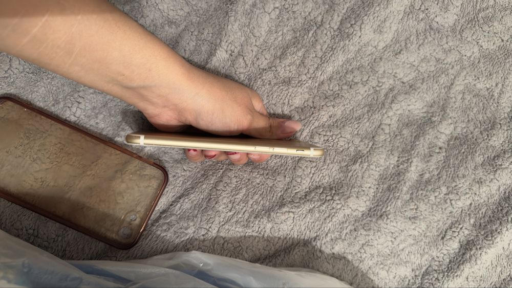 Айфон 7 на запчасти