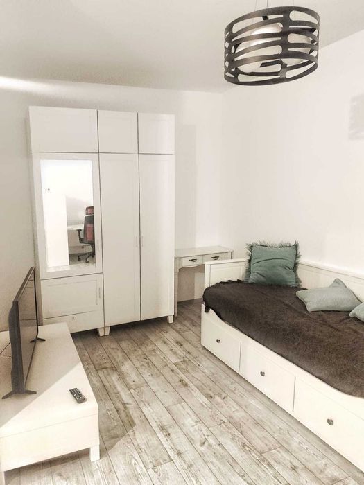 Inchiriere Studio Exigent Plaza Faza1, aer conditionat si centrala proprie, complet mobilat