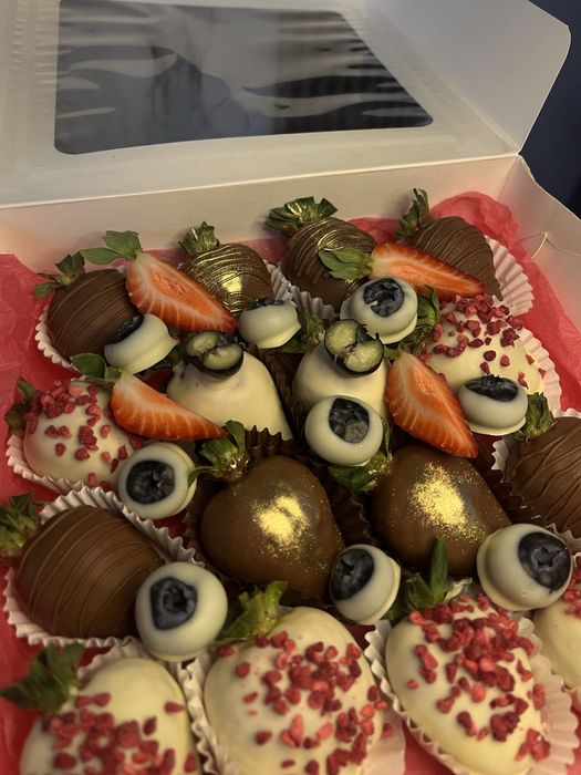 Клубника в бельгийском шоколаде