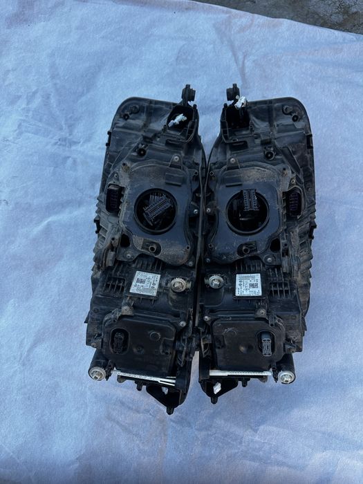 Faruri stânga dreapta full led vw touareg 3.cod:761941081.761941082.