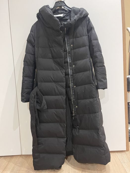 Зимний женский пуховик