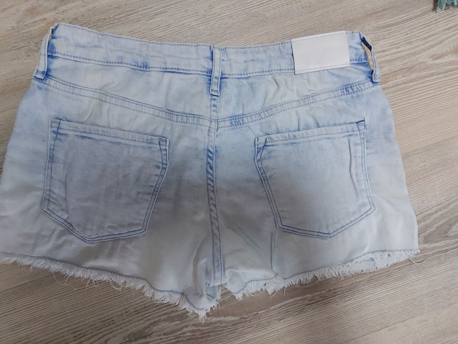 Къси панталонки H&M, XS/S размер