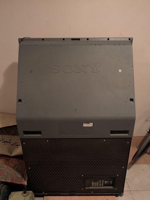 Телевизор Sony модель KP-FX43M91. Производство Малайзия.