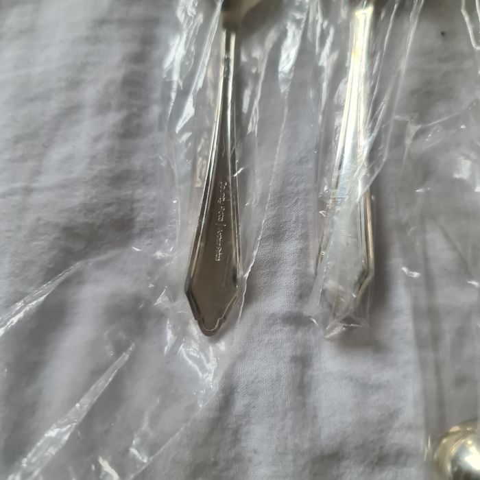 Посребрени прибори ARTHUR PRICE OF ENGLAND