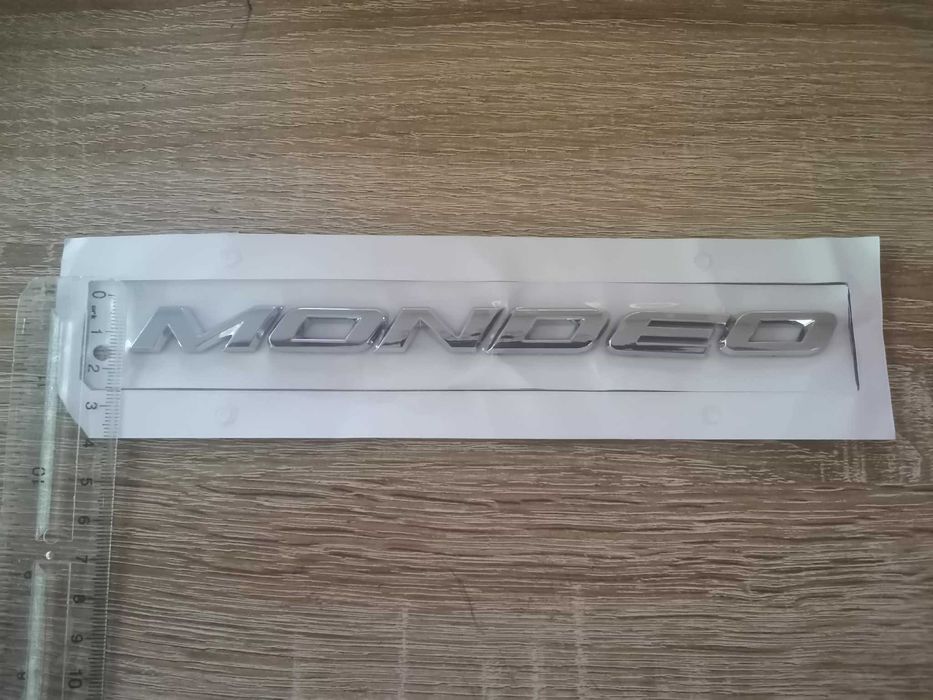 сребрист надпис Ford Mondeo нов стил (MK V)