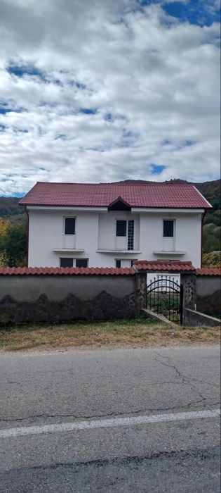 Casa de vânzare Corbi- Stanesti