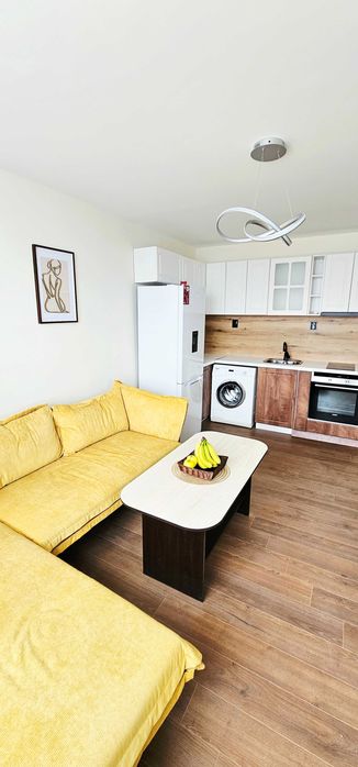 Продава се Тристаен апартамент в София, Надежда 1 - 70 кв.м за 2429 €/кв.м - Снимка #2