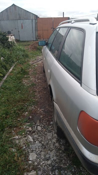 Продам Audi 100 C4